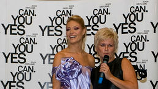 valentina pelinel si monica tatoiu