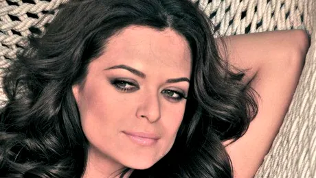 Cum îşi întreţine părul Raluca Lăzăruţ? 7 trucuri de beauty fără perdea!