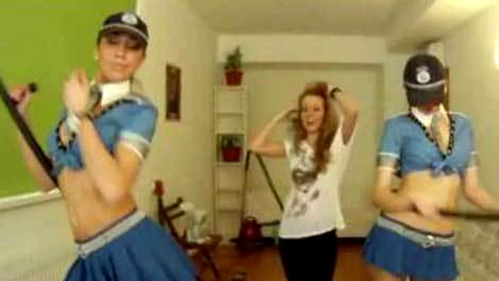 Imnul Protestatarului: 