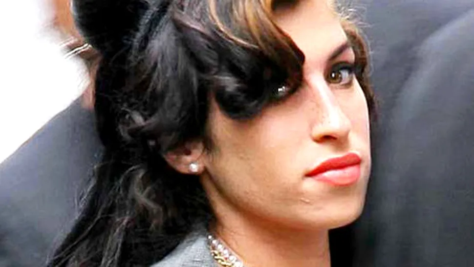 Amy Winehouse a lasat drogurile, dar a devenit o victima a shopping-ului