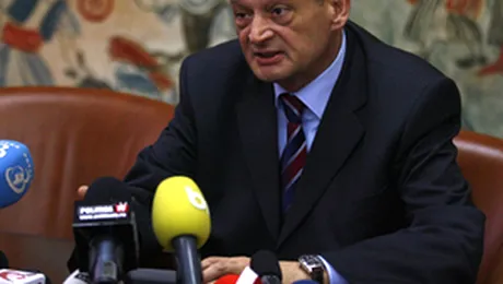 Oprescu candideaza la Presedintie?