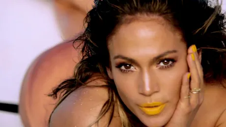 Ce s-a întâmplat cu celebrul ei fund? Jennifer Lopez, cum nu aţi mai văzut-o