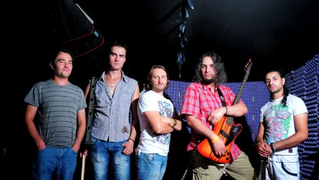 One Shot lanseaza „Feel Insane” (Interviu)