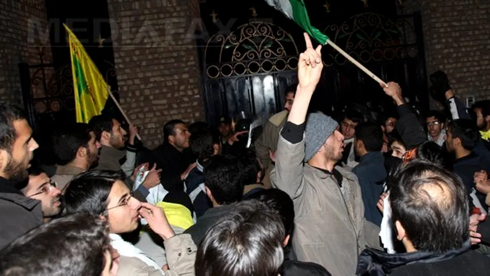 Iran inchide internetul: Teheranul vrea sa renunte la 