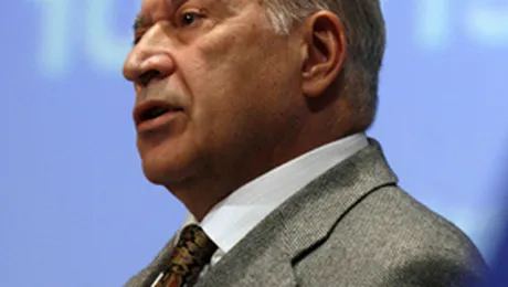 Voiculescu mai ramane presedintele PC pana in 20 ianuarie 2008