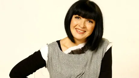 Neti Sandu, despre viaţa intimă: “Aş avea curaj să fac un copil”