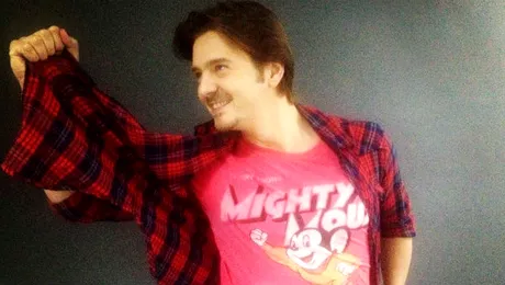 Mihai Petre confecţiona mărţişoare la şcoală