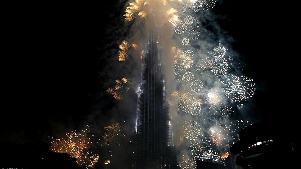 Burj Dubai, cea mai inalta cladire din lume, a fost inaugurat ieri (Poze)