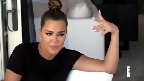 Cum a răspuns Khloe Kardashian după ce o fotografie neautorizată a sa a apărut online