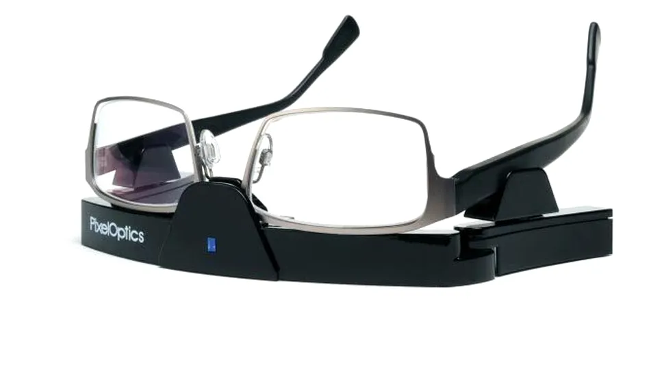 Gata cu ochelarii clasici, au fost inventati cei electronici!