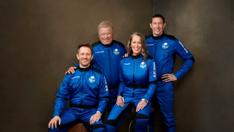 William Shatner devine, miercuri, cea mai în vârstă persoană care ajunge în spațiu
