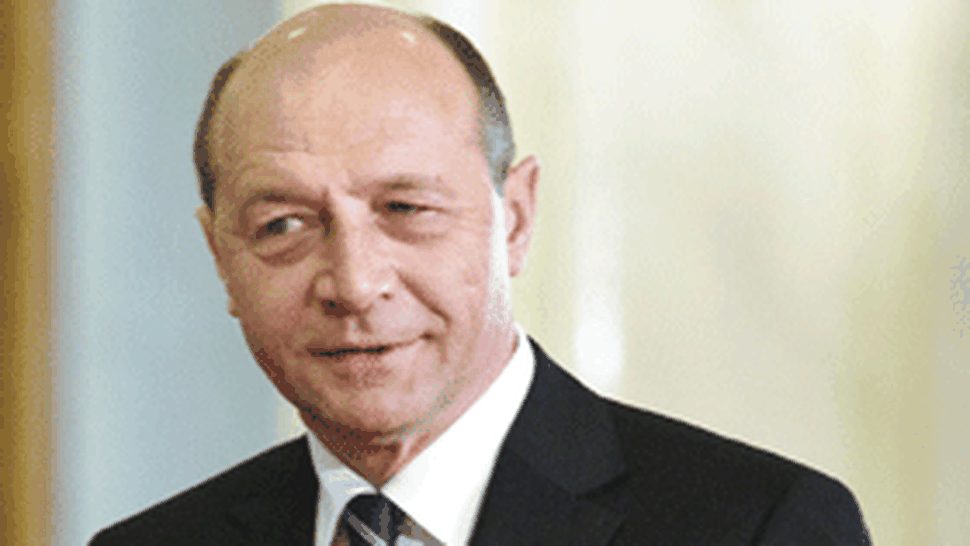 Basescu regreta decorarea lui Deaconu in cazul 