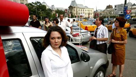 Cea mai fericita fata din lume este invitata la Cannes!