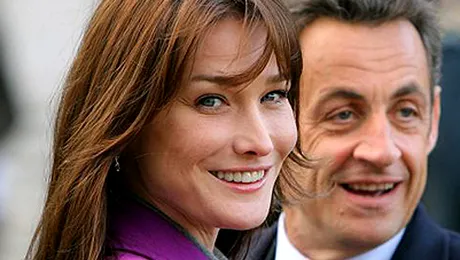 Carla Bruni-Sarkozy, numita „prostituata” de un cotidian iranian