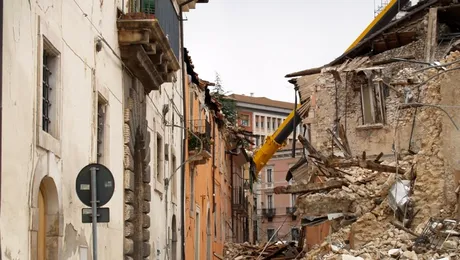 Seismologii italieni, acuzati de omor din culpa pentru ca nu au prezis cutremurul din 2009