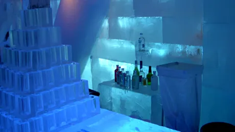 La Balea Lac a inceput constructia hotelului de gheata