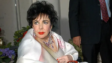 Elizabeth Taylor, inmormantata in cimitirul Forest Lawn din Glendale