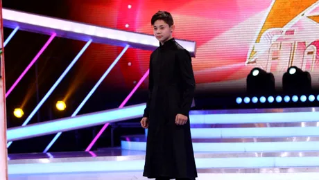 Next Star: Robert, recreează o scenă din “Matrix”