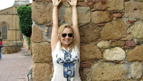 Andreea Grămoşteanu, de la ”Mondenii”, vacanţă în Toscana