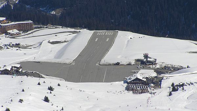 Aeroportul International Courchevel - Courchevel, Franta