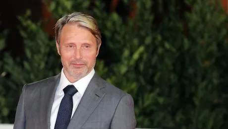 Mads Mikkelsen se alătură distribuției filmului „Indiana Jones 5”