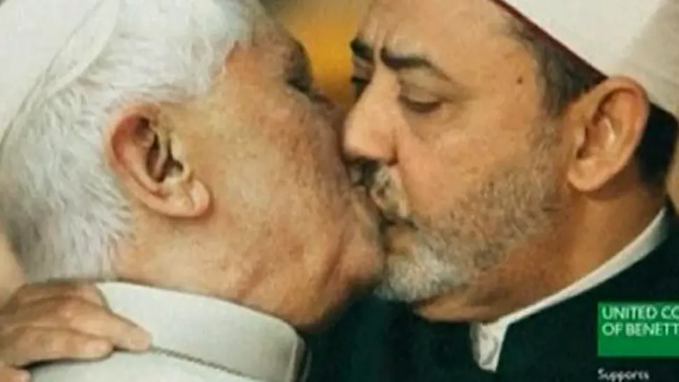Reclama e sufletul comertului: in campania Benneton, Papa se saruta pe gura cu un imam