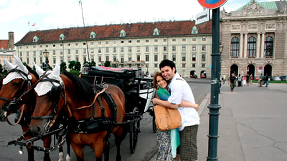 Laura Cosoi şi Smiley, vacanţă la Viena