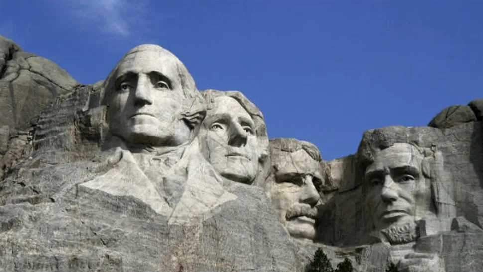 Cine a cioplit fețele de pe Muntele Rushmore?