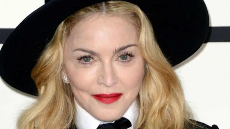 Madonna şi-a îngheţat faţa!
