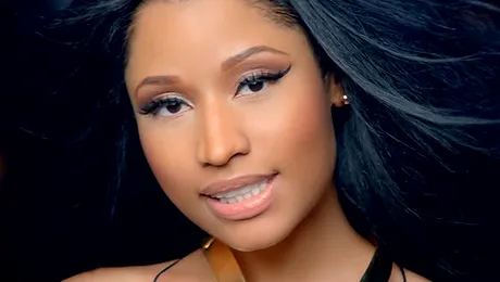 Nicki Minaj vorbeşte despre sarcină şi logodnă
