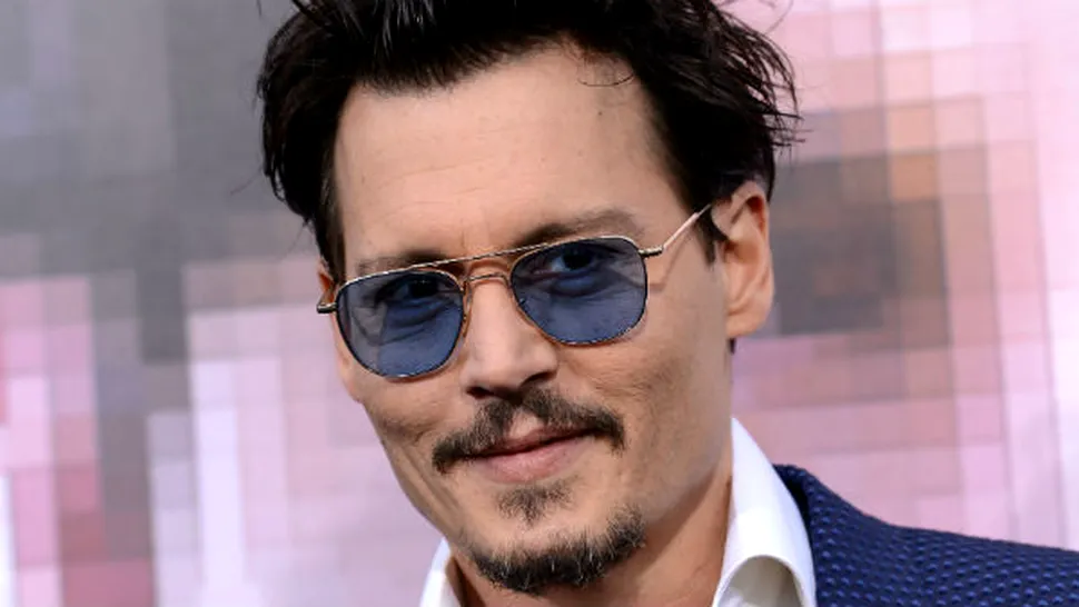 
Johnny Depp intră în lumea magiei
