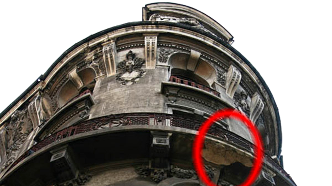 Taxi lovit de tencuiala