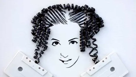 Portretele unor artisti de renume realizate din banda magnetica (poze)