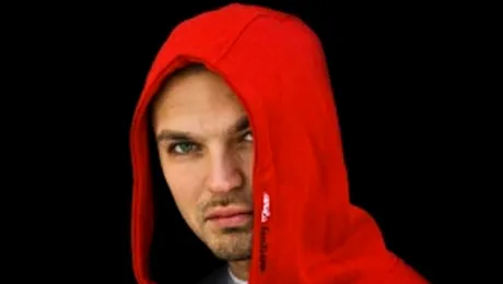 Puya prezinta linia vestimentara marca „La Familia” (Poze)