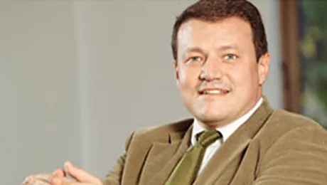 Magnatul italian de peste drum