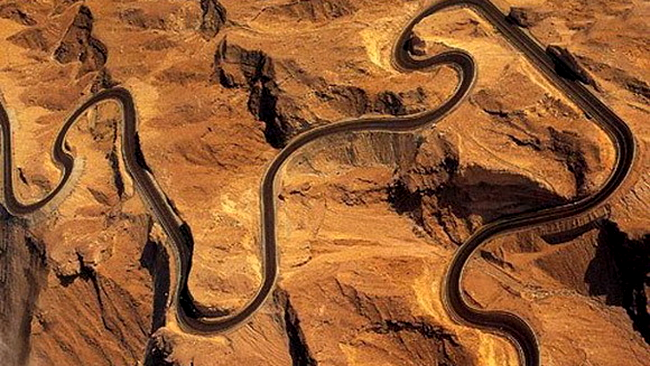 The Jebel Hafeet Mountain Road