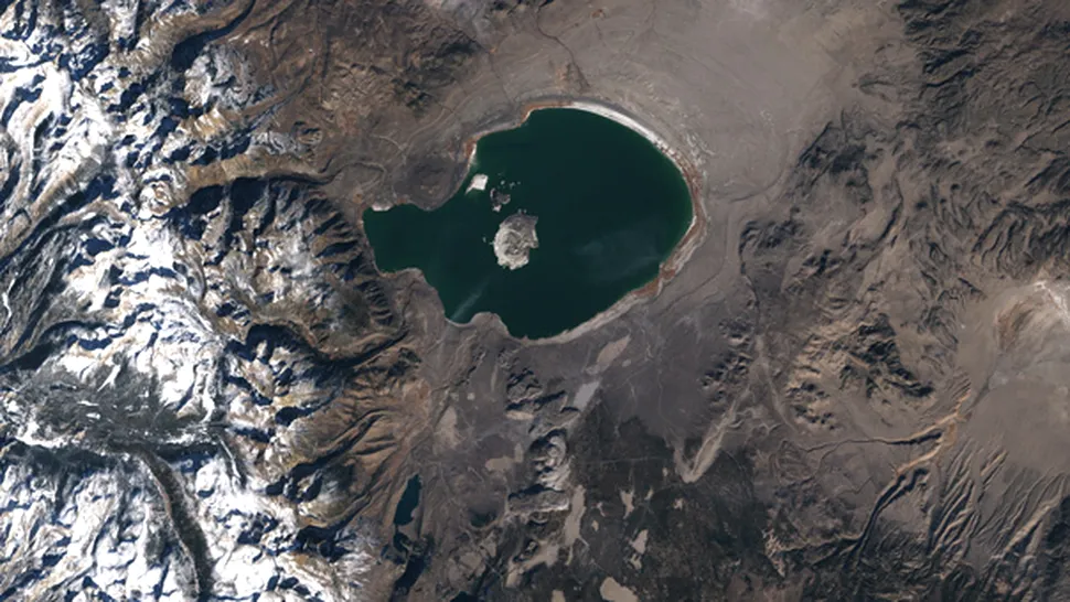 NASA: Intr-un lac de pe Pamant, exista o bacterie care traieste in arsenic!