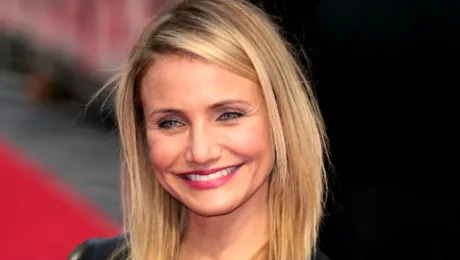 Trucuri cool pentru cea mai hot vară în numărul de iulie GLAMOUR!