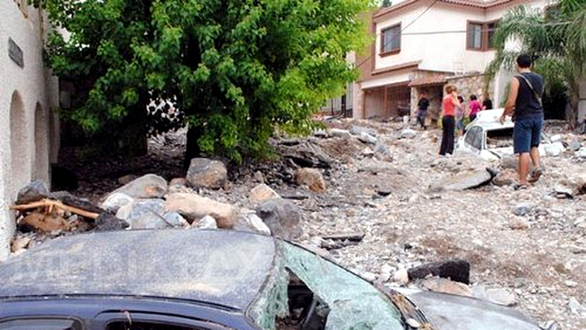 furtuna tropicala alex