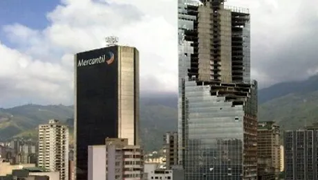 2.500 de oameni locuiesc intr-un zgarie-nori abandonat