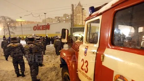 Rusia: Un acoperis prabusit a omorat o persoana si a ranit alte 13