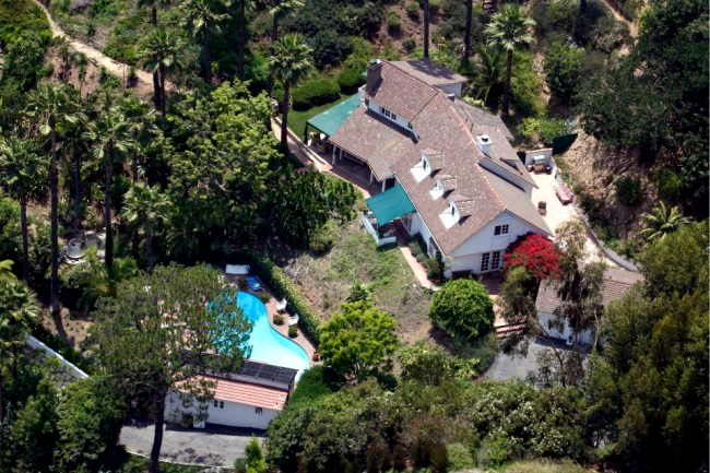 Aceasta este casa din Hollywood pe care Hugh Laurie a cheltuit 2 milioane de dolari