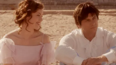 Bogdan Stanoevici şi Laura Cosoi spun povestea unui fost agent secret în “Cel ales”