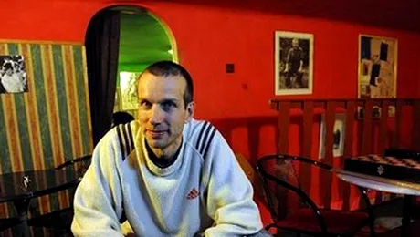 La o cafenea din Praga, clientul stabileste preturile