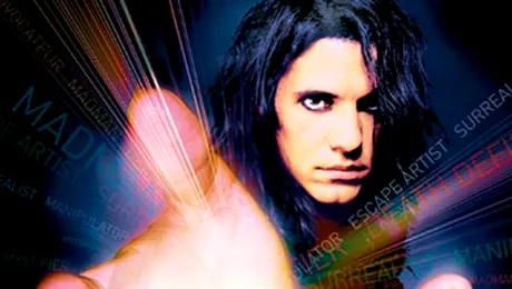 Cum sa schimbi opt tinute in doua minute (VIDEO)