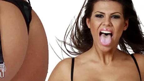 Declaratie orala a lui Roxy: Ce stie sa faca o sclava intr-o masina