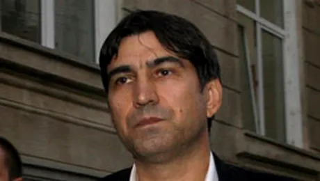 Mircea Sandu:”Piturca nu poate conduce nationala din puscarie!”(Prosport)