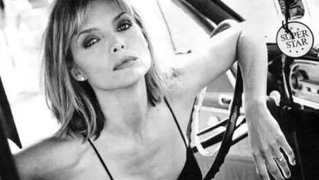 Michelle Pfeiffer, actriţa veşnic tânără, la 60 de ani! Care este secretul ei – FOTO