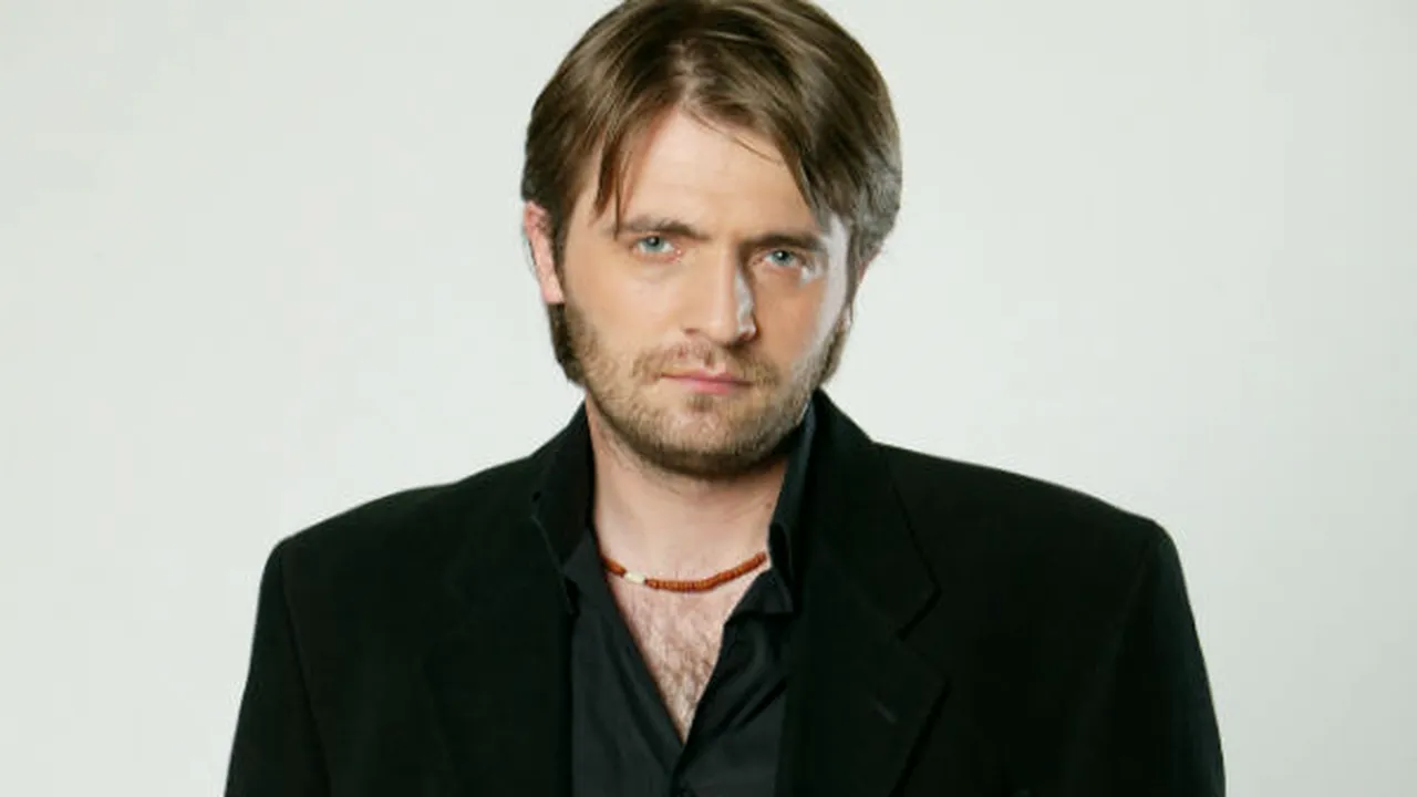 1-130353-publimedia-adrian-stoicoviciu-main 
