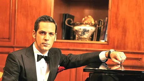 Ho Ho Ho, Stefan Banica are dubla lansare: Film pe DVD si colinde pe CD!